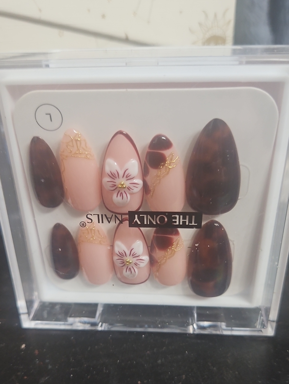 The Only Nails Pink & Tortoiseshell Floral Press-On Manicure